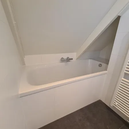 Bungalowpark - Alpha 87 *